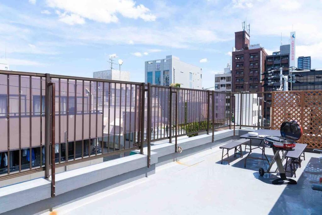 Apartmán Sanacion Namba 難波千日前の5Ldk120平米 駅徒歩2分 広々バルコニーでバーベキューも可能 Ósaka Exteriér fotografie