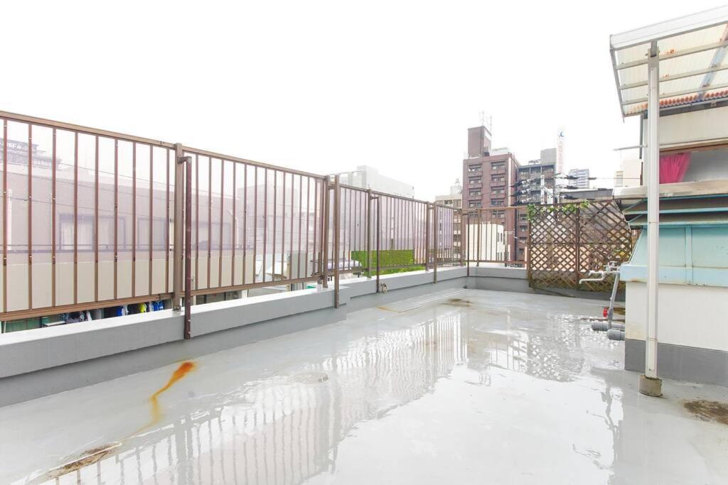 Apartmán Sanacion Namba 難波千日前の5Ldk120平米 駅徒歩2分 広々バルコニーでバーベキューも可能 Ósaka Exteriér fotografie