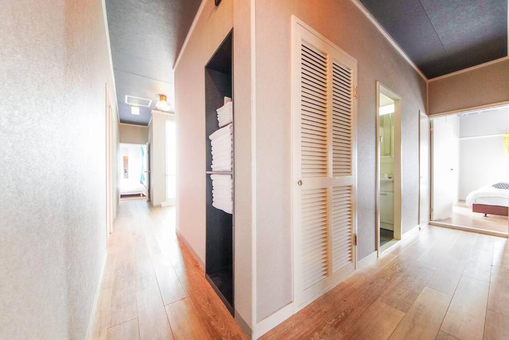 Apartmán Sanacion Namba 難波千日前の5Ldk120平米 駅徒歩2分 広々バルコニーでバーベキューも可能 Ósaka Exteriér fotografie